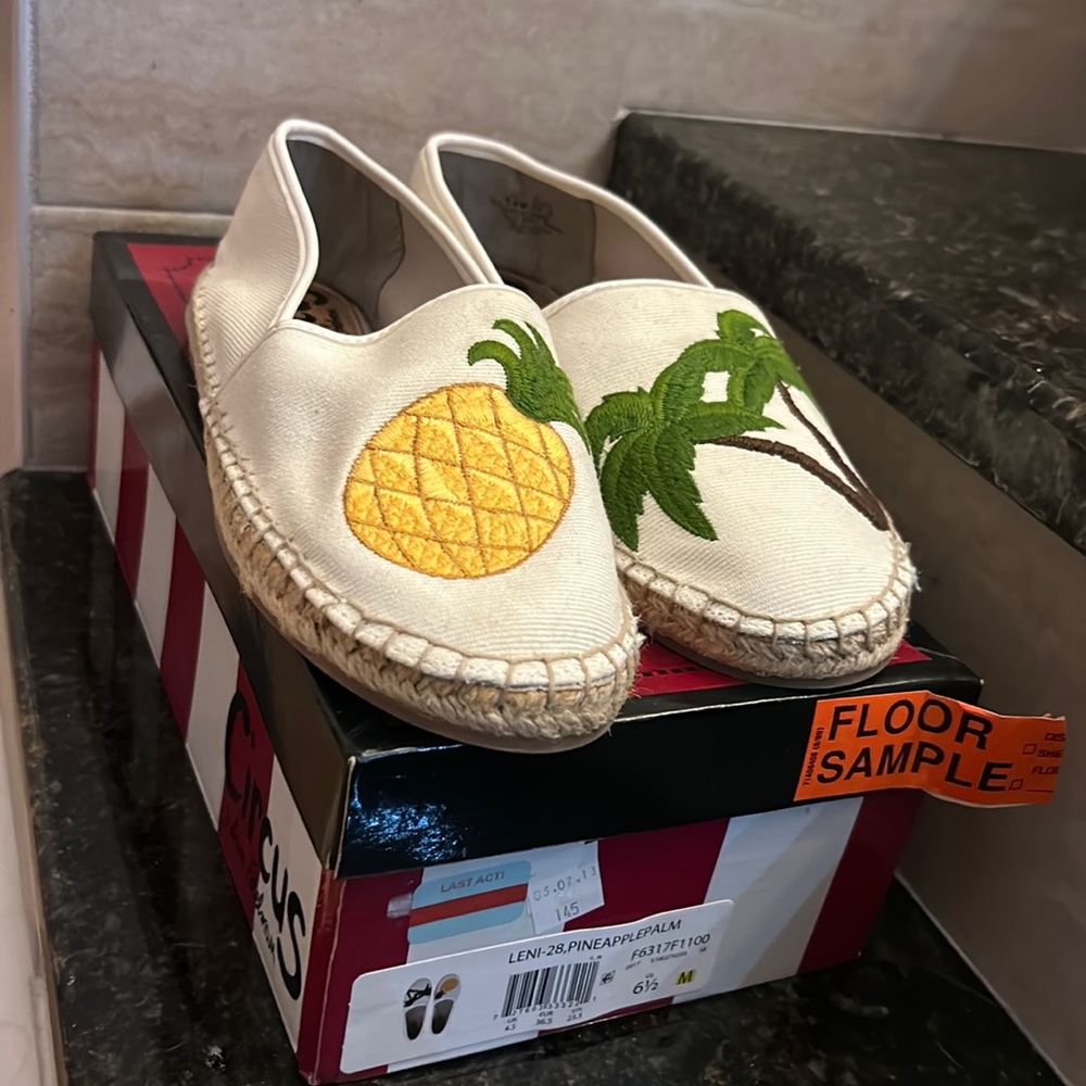 Circus by Sam Edelman espadrilles
